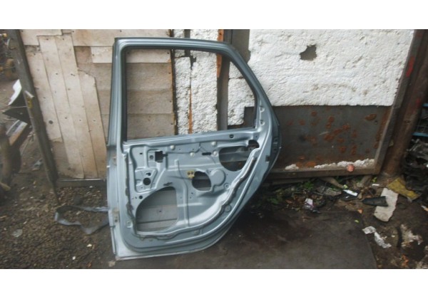 дверка права задня Renault Scenic, 99-03